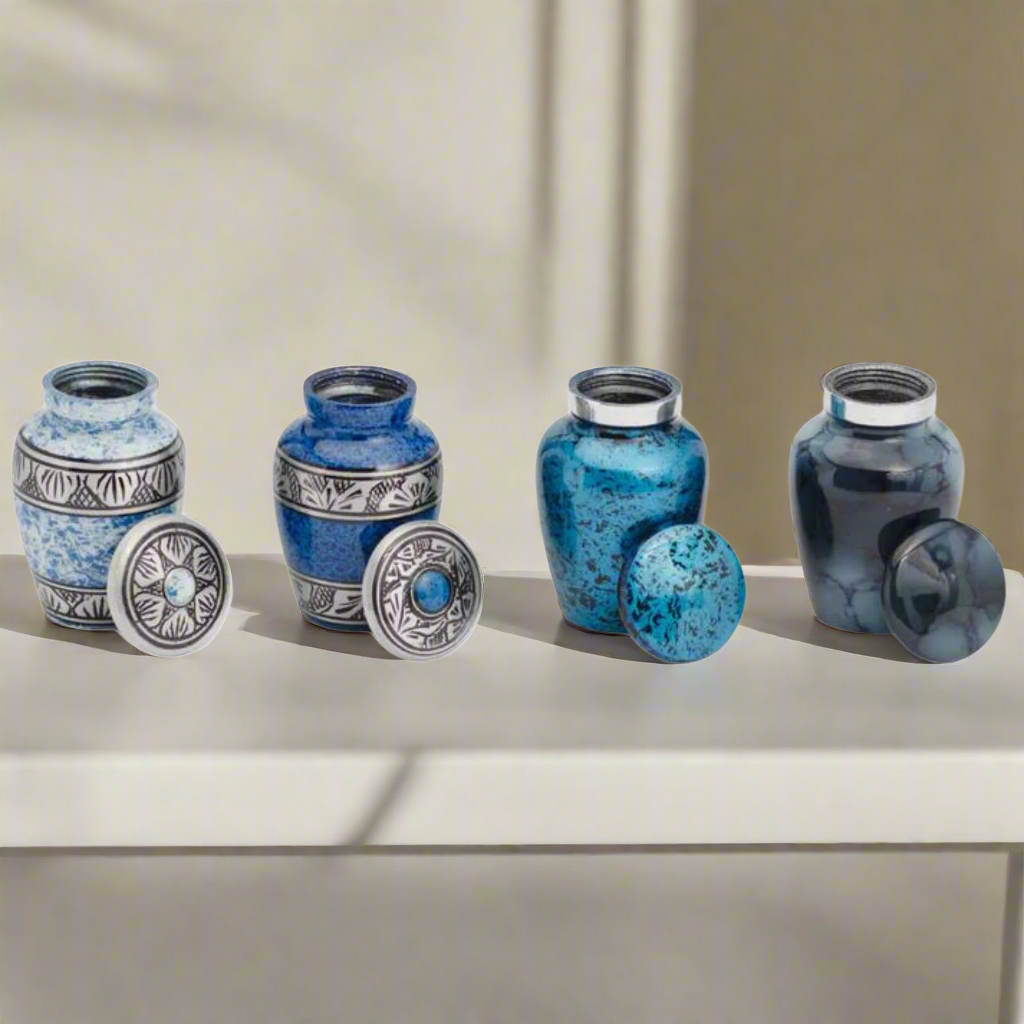 Royal Rapture Urn for ashes Keepsake Cremation Funerals Memorial Love Urns decorative Hearts Classic Token-4 Set 3" (RTM01)