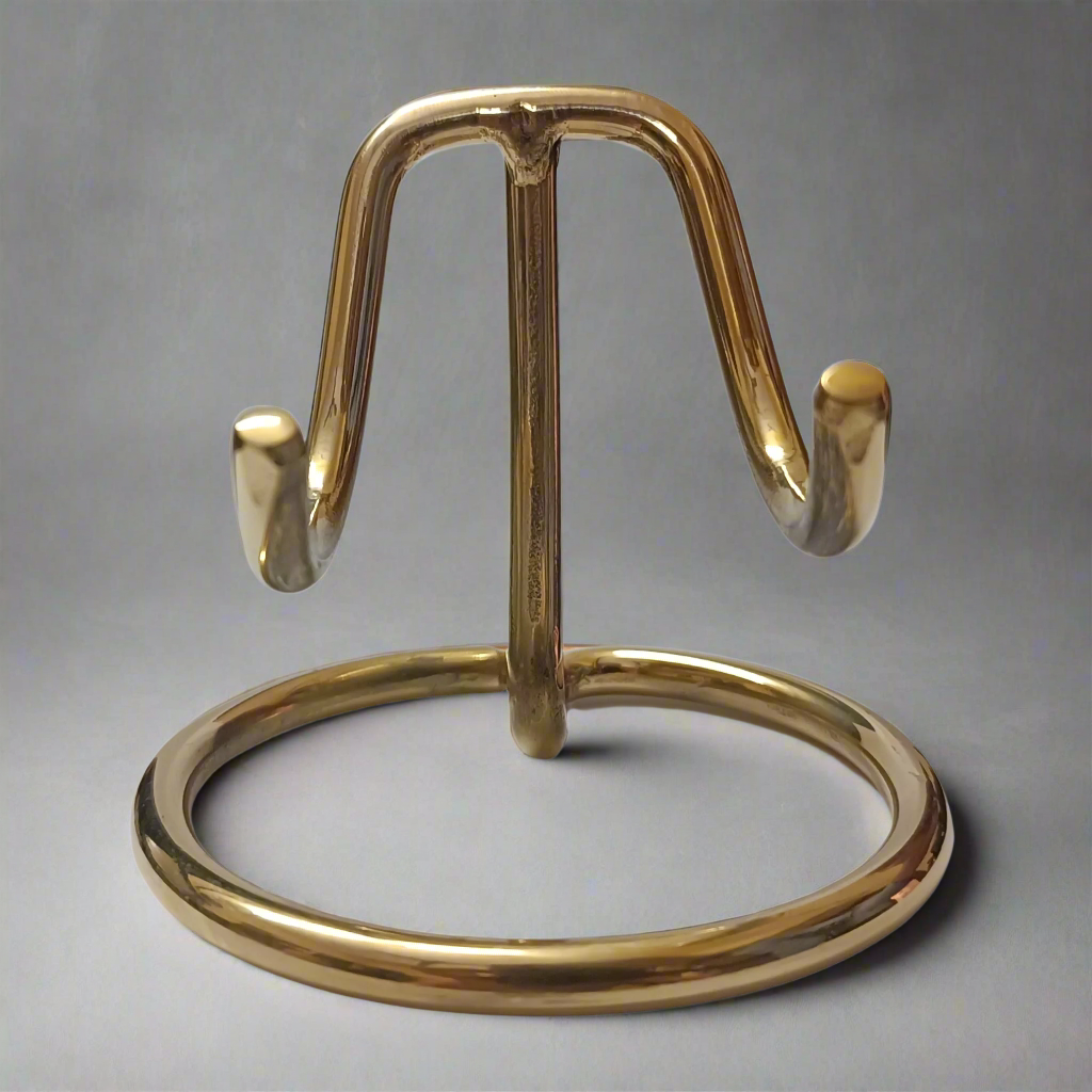 Royal Rapture Keepsake Heart Urn Stand – Elegant Silver Memorial Display for Ashes 3" 6" (RSM01)