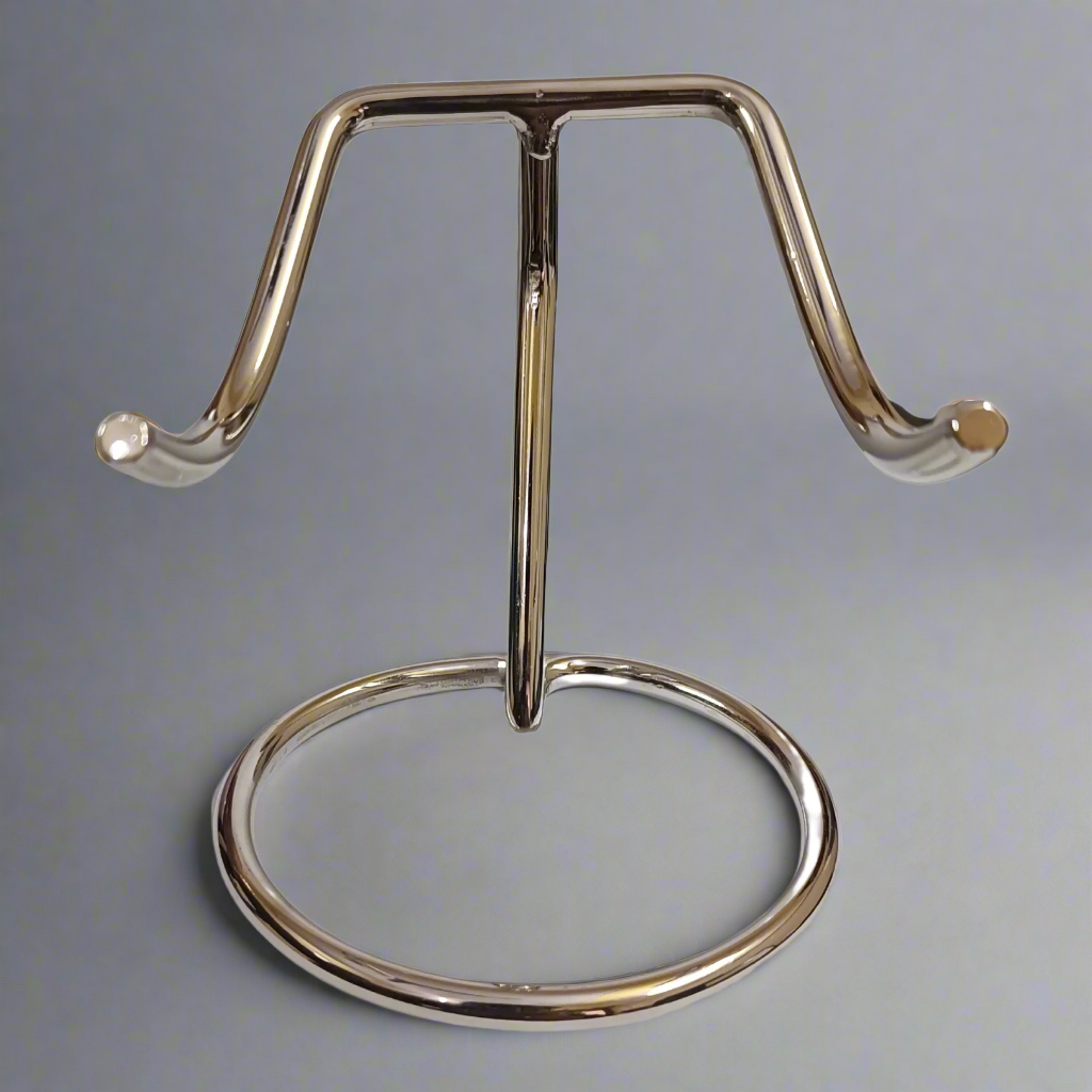 Royal Rapture Keepsake Heart Urn Stand – Elegant Silver Memorial Display for Ashes 3" 6" (RSM01)